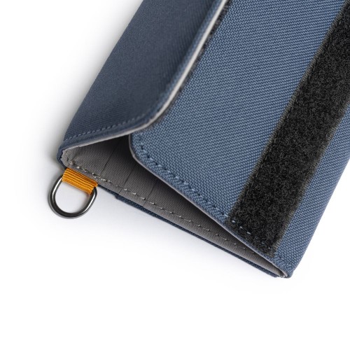 Гаманець Pacsafe RFIDsafe trifold темно-синій антизлодій - 11005651 Гаманець Pacsafe RFIDsafe trifold темно-синій антизлодій - 11005651