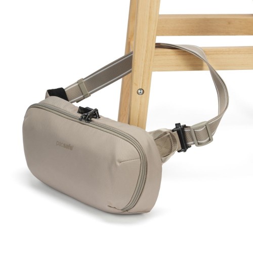 Сумка-слінг через плече Pacsafe Metrosafe V Urban Sling 5 л бежева антизлодій 5 ступенів захисту - 30615237