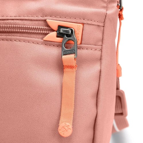 Сумка через плече рожева антизлодій Pacsafe GO Saddle Crossbody 6 ступенів захисту - 35140340