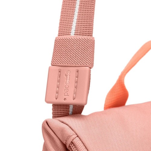 Сумка через плече рожева антизлодій Pacsafe GO Saddle Crossbody 6 ступенів захисту - 35140340