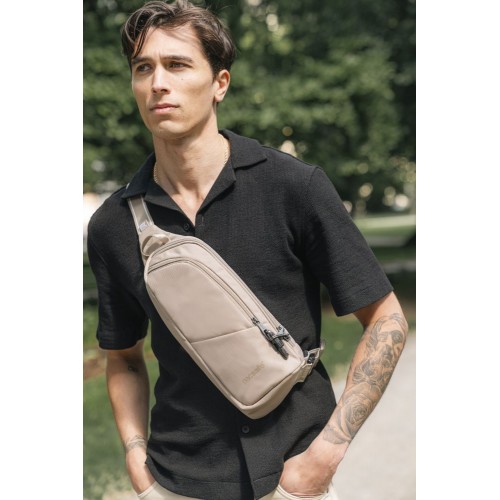 Сумка через плече Pacsafe V Action Sling 2.5 л бежева антизлодій 5 ступенів захисту - 60161237